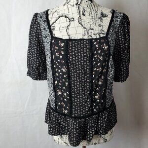 SO Short Sleeve Black Floral Top - Large